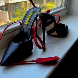 OFF WHITE Ankle wrap around slide on pump